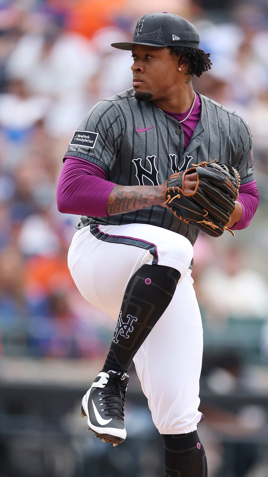 PIRATES SIGN LHP GREGORY SOTO